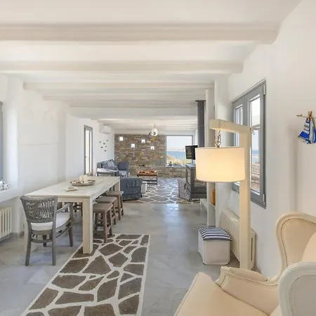 Vireya Apartment *