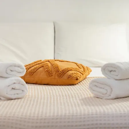 Walk To - 5br House - Amazing View - Vireya