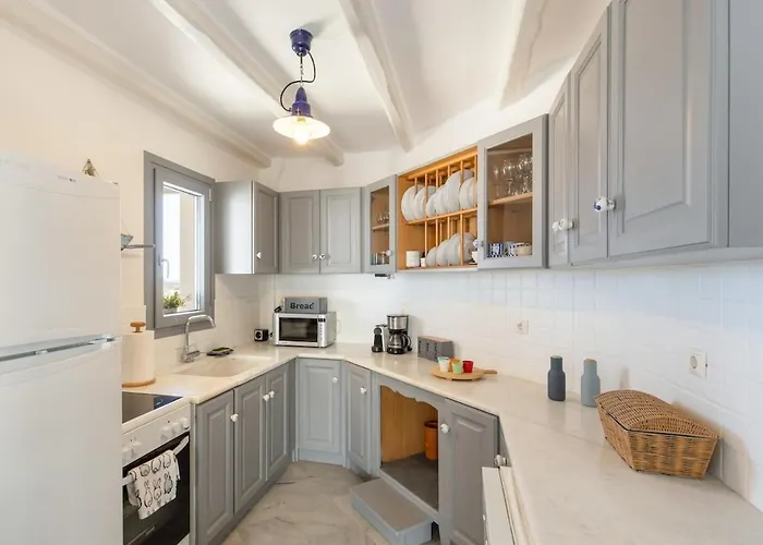 Walk To - 5br House - Amazing View - Vireya * Науса