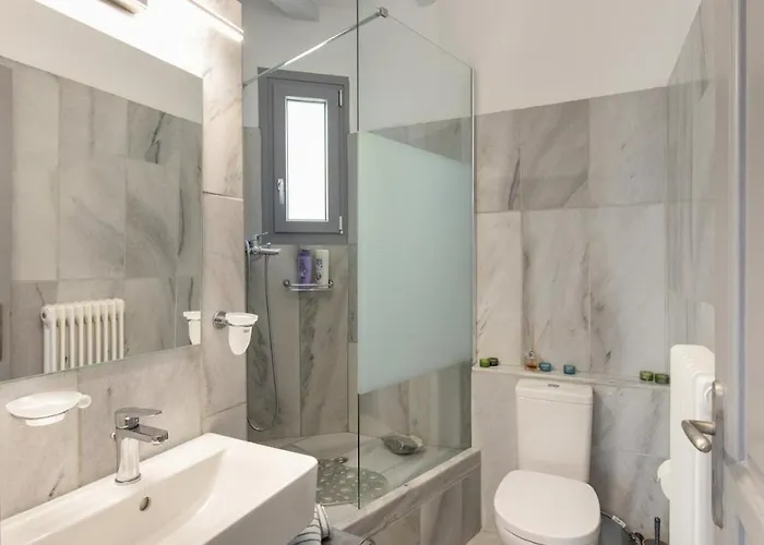 Walk To - 5br House - Amazing View - Vireya Апартаменты